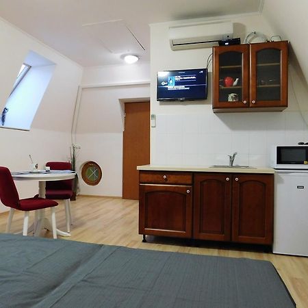 Tulipán Apartman Balatonalmádi Kültér fotó
